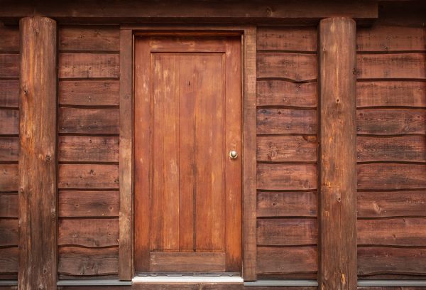Log Cabin Siding Installation in Little Elm