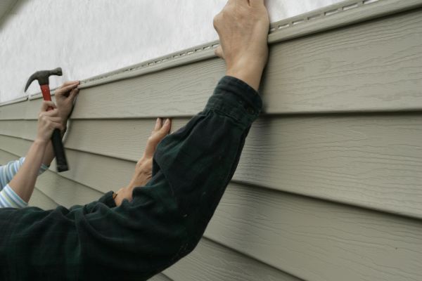 Cost of Insulated Siding Installation in Little Elm