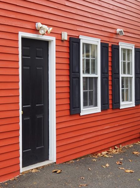 Cost of Red Vinyl Siding Installation in Little Elm
