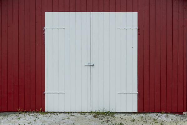 Pole Barn Siding Installation in Little Elm