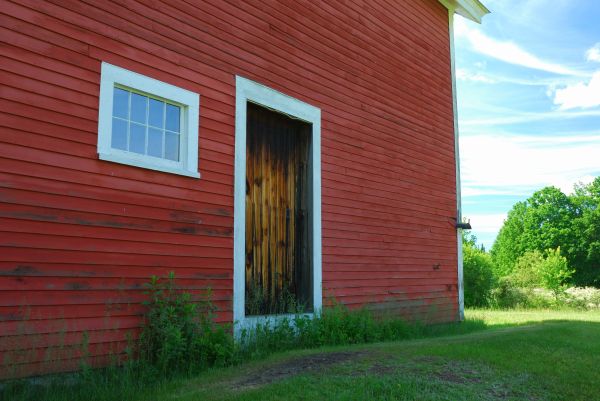 Wood Barn Siding Installation in Little Elm