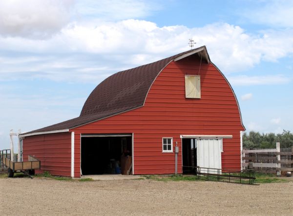 Metal Barn Siding Installation in Little Elm